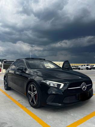 MERCEDES-BENZ A 250 2.0 CGI GASOLINA SPORT 7G-DCT MERCEDES-BENZ A 250 2.0 CGI GASOLINA SPORT 7G-DCT